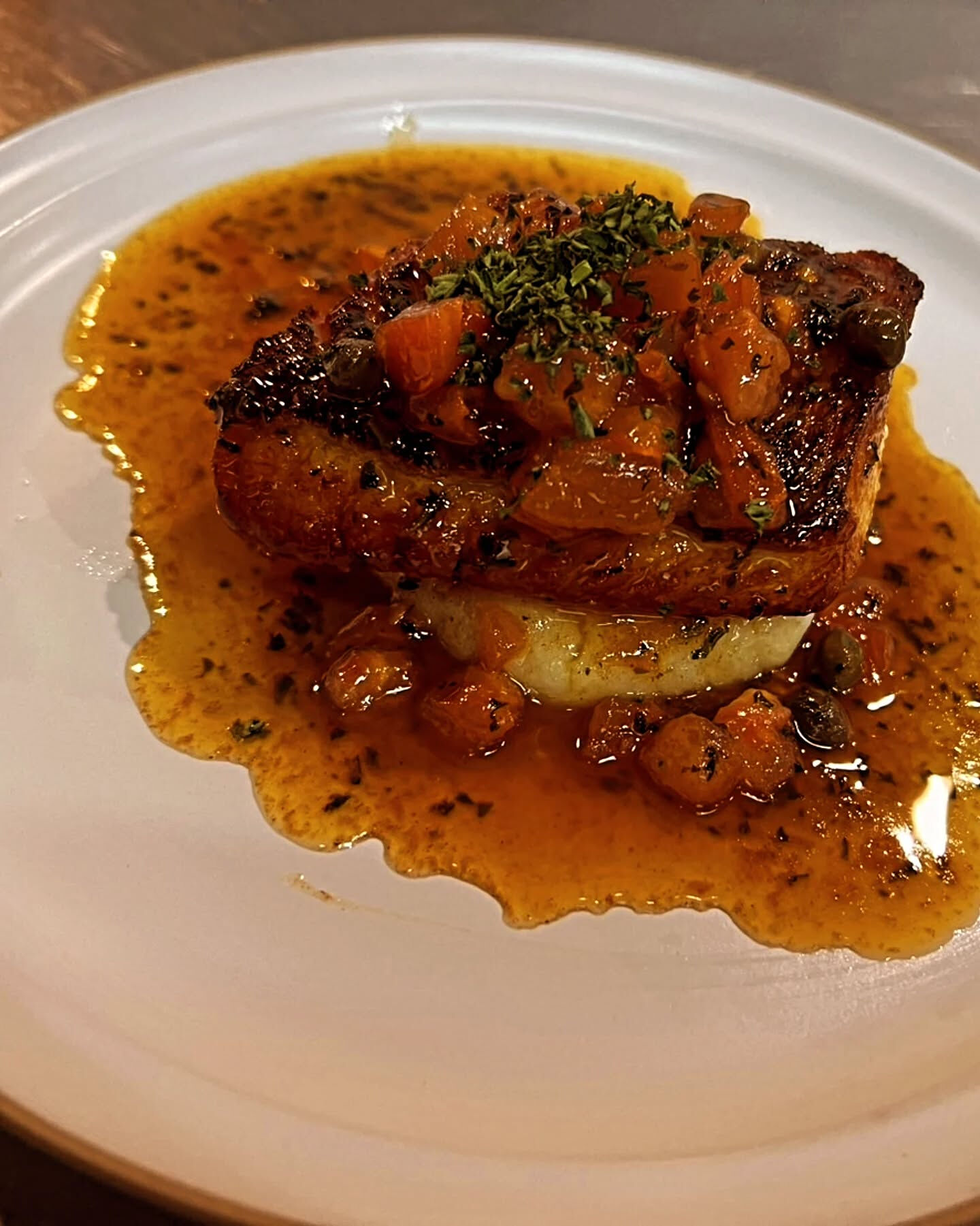 真鯛のポワレ(焦がしバターソース)